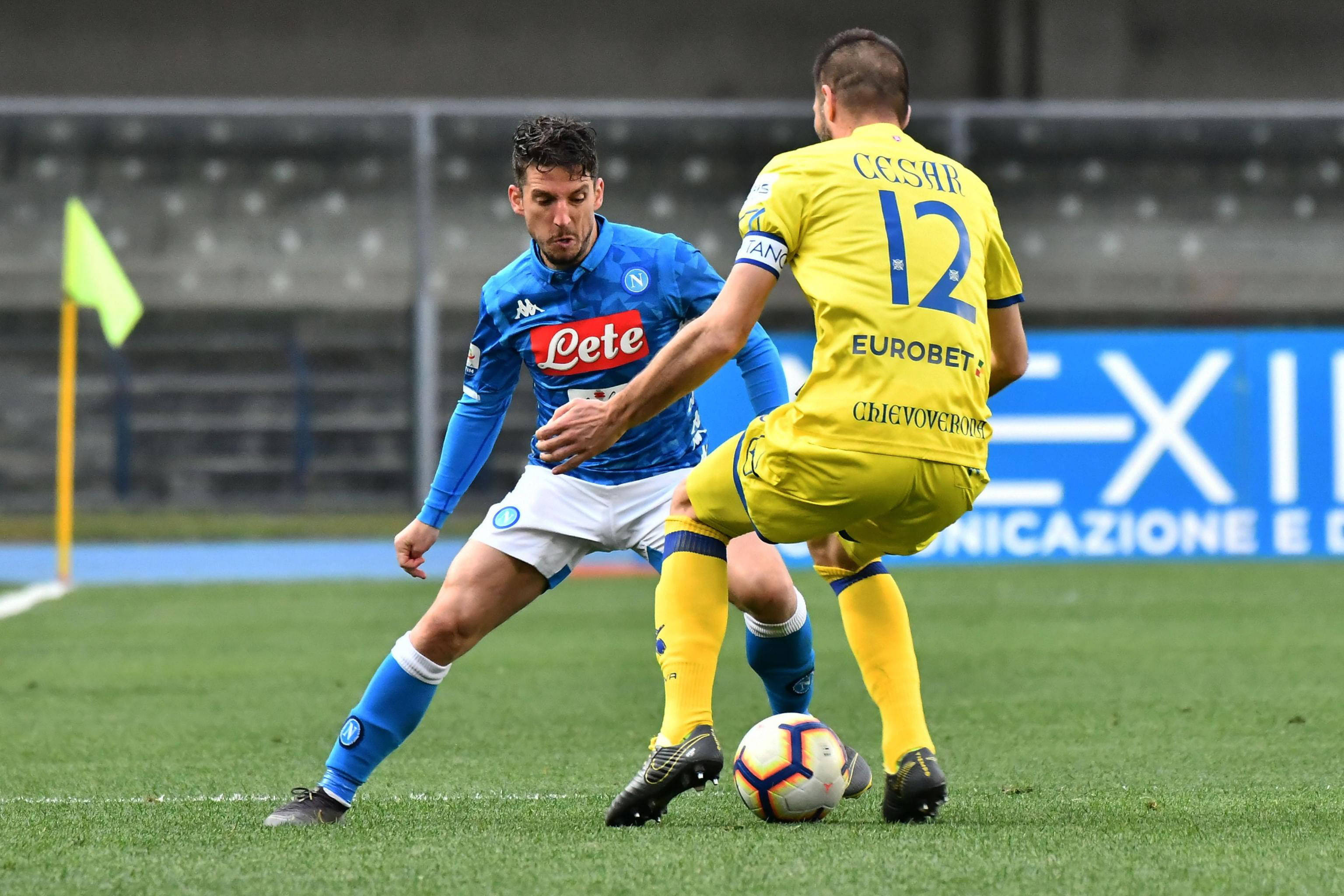 意甲联赛中球队的进攻战术备受赞誉 意甲联赛中球队的进攻战术备受赞誉