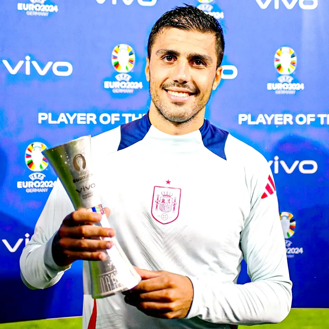 九游体育在线-南美球员首次荣获欧洲金球奖提名