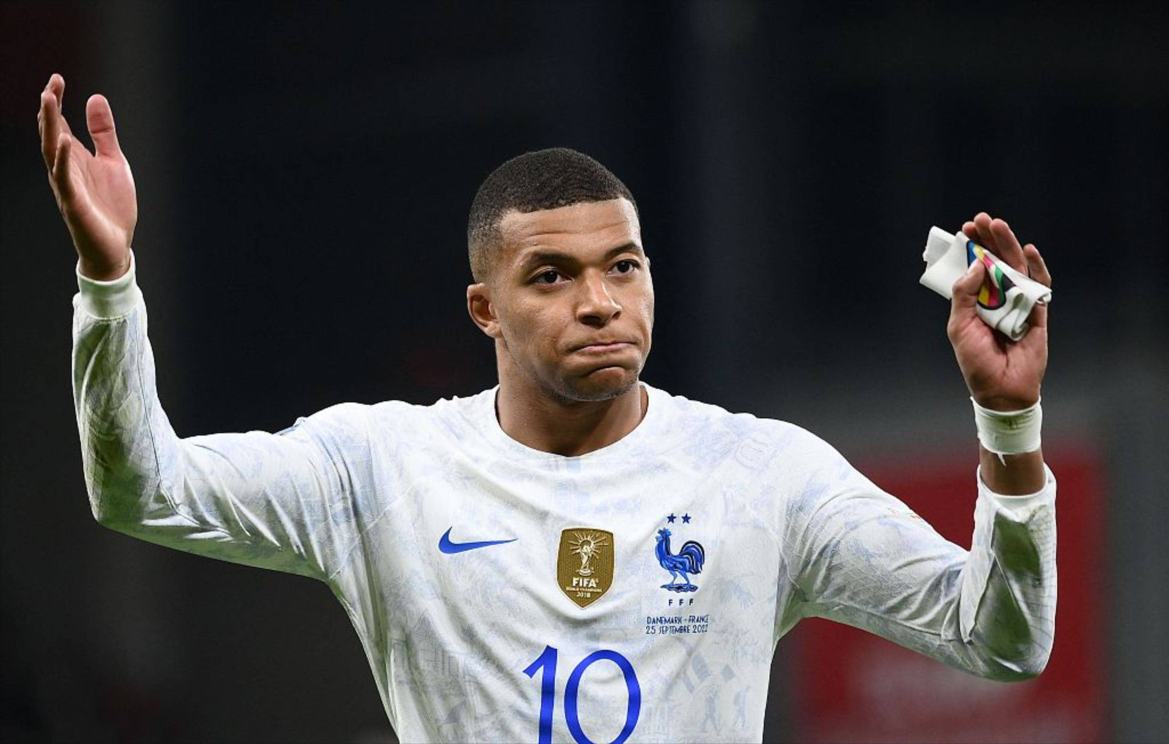 南美球员首次荣获欧洲金球奖提名 南美球员首次荣获欧洲金球奖提名