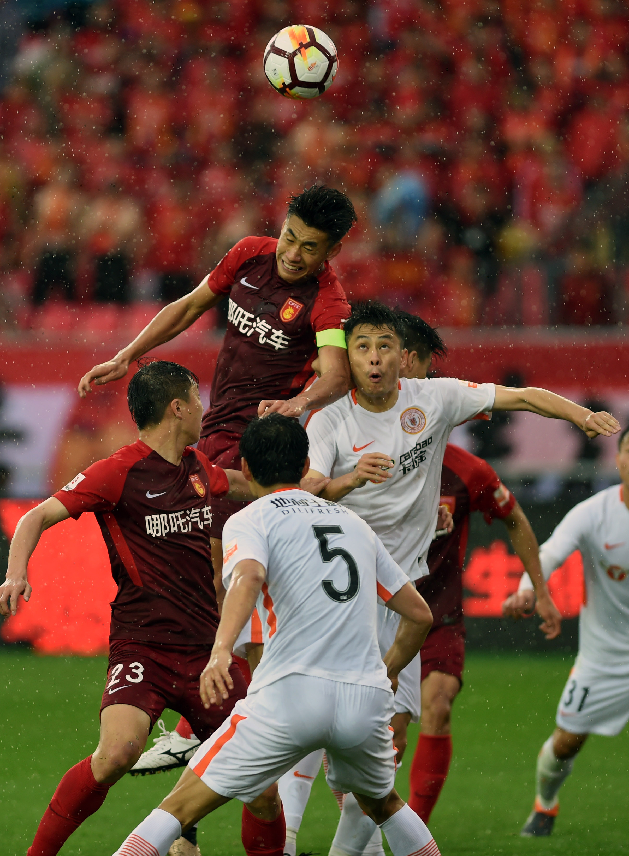 包含河北华夏幸福主场击败深圳佳兆业,实现保级目标的词条 包含河北华夏幸福主场击败深圳佳兆业,实现保级目标的词条