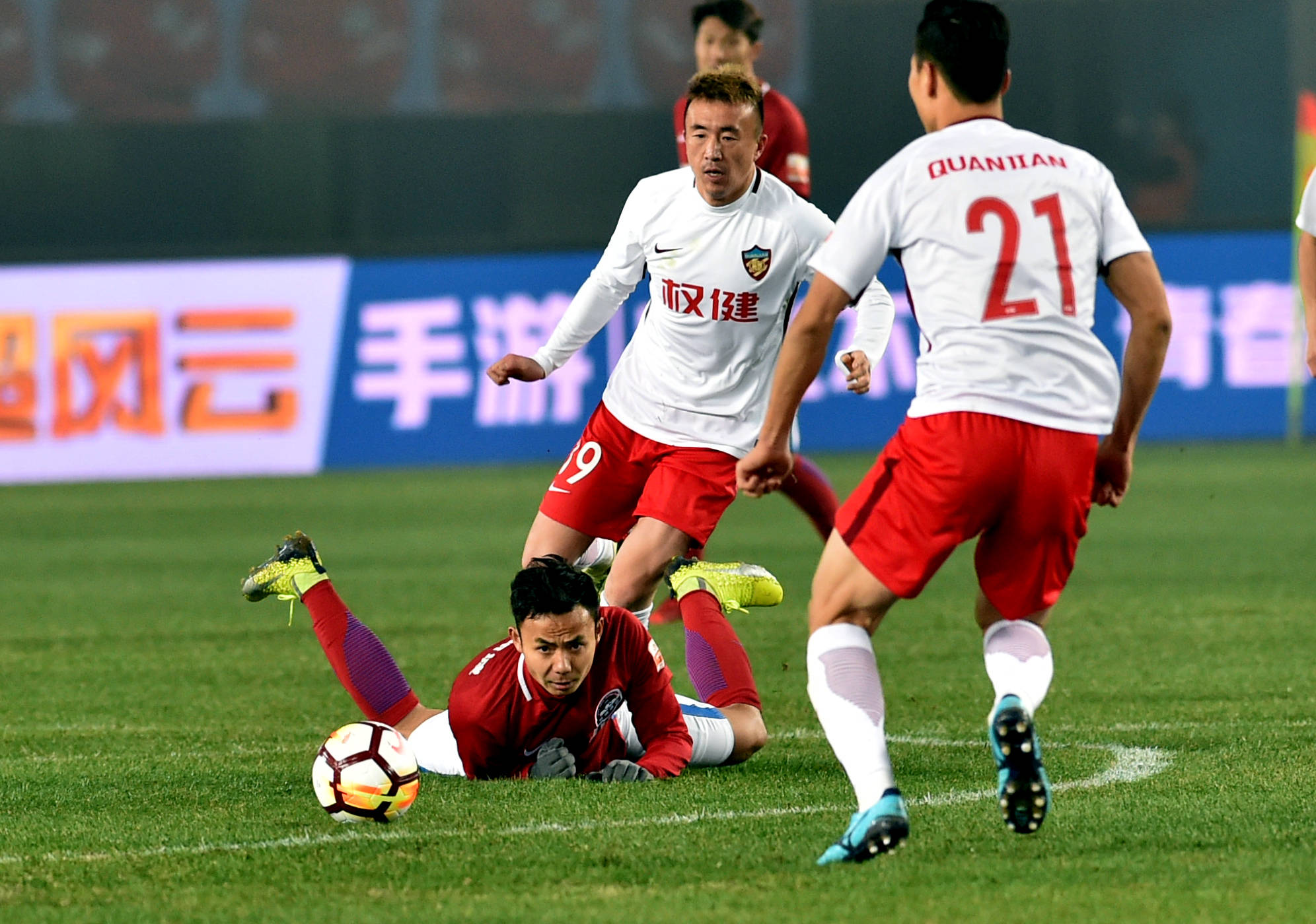 九游体育在线-关于辽宁球队天津权健激斗，夺得胜利的信息