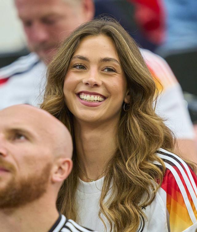 德国女子足球明星签约国际品牌 德国女子足球明星签约国际品牌