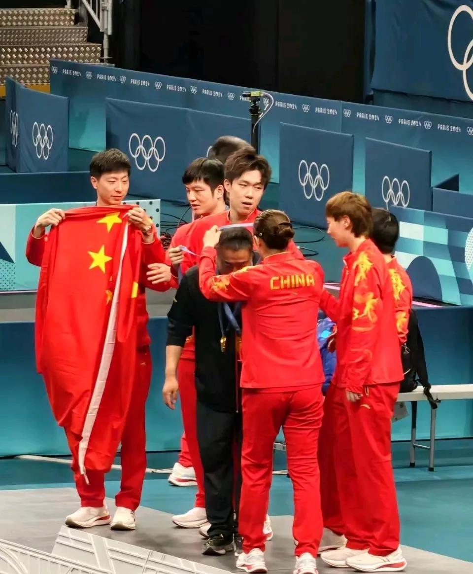 荣耀之战:奥运选手们力拼金牌 荣耀之战:奥运选手们力拼金牌