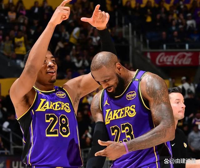 沙托鲁主场连胜,斩获关键三分 沙托鲁主场连胜,斩获关键三分