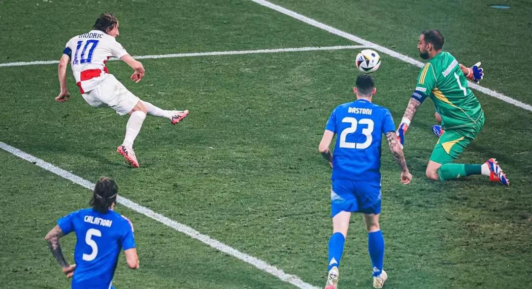 欧洲杯选拔赛劲爆对决频频上演的简单介绍