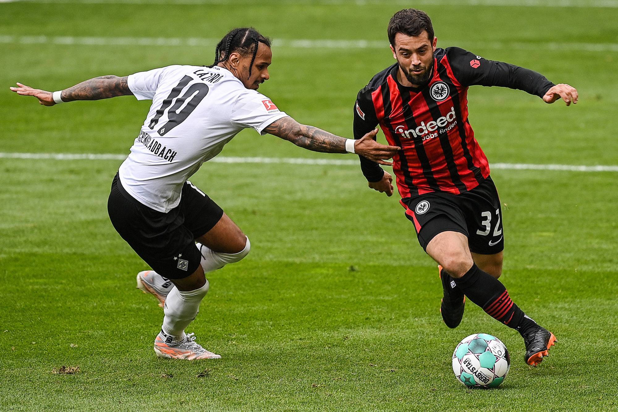 南特队在法甲联赛中逐渐崭露头角 南特队在法甲联赛中逐渐崭露头角