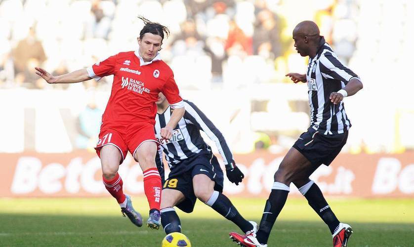 意甲擂台争霸,球员们决心全力以赴争取胜利的简单介绍 意甲擂台争霸,球员们决心全力以赴争取胜利的简单介绍