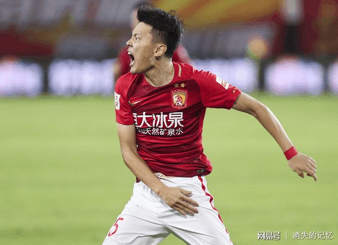 恒大主场告捷积分榜领跑优势增大的简单介绍