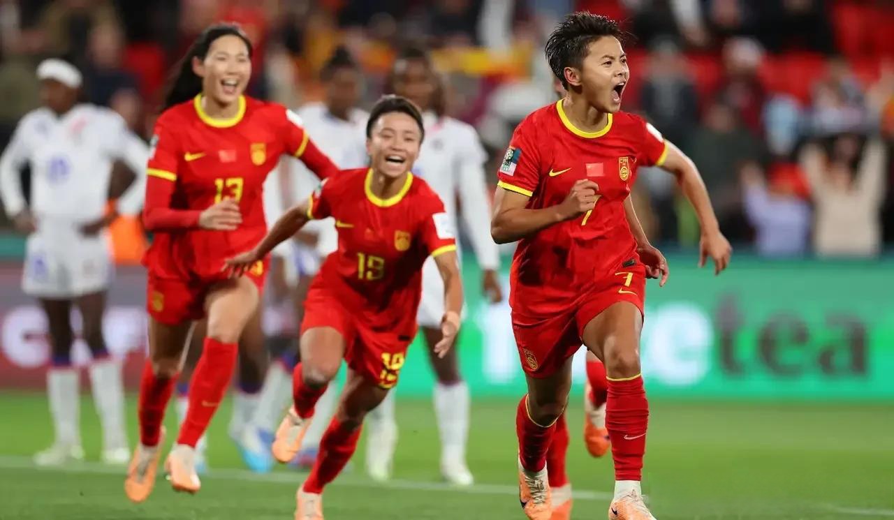 亚洲女足比赛上中国队的表现