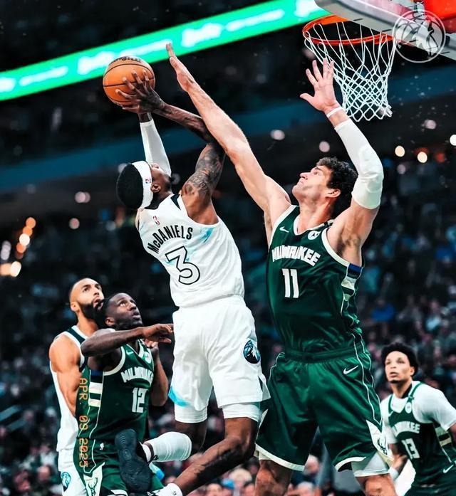 包含雄鹿再战凯尔特人,字母哥全面发威逆转胜利的词条 包含雄鹿再战凯尔特人,字母哥全面发威逆转胜利的词条