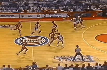 活塞客场击败公牛，晋级东部决赛的简单介绍