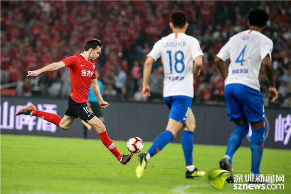 山东鲁能客场战平，保持不败纪录